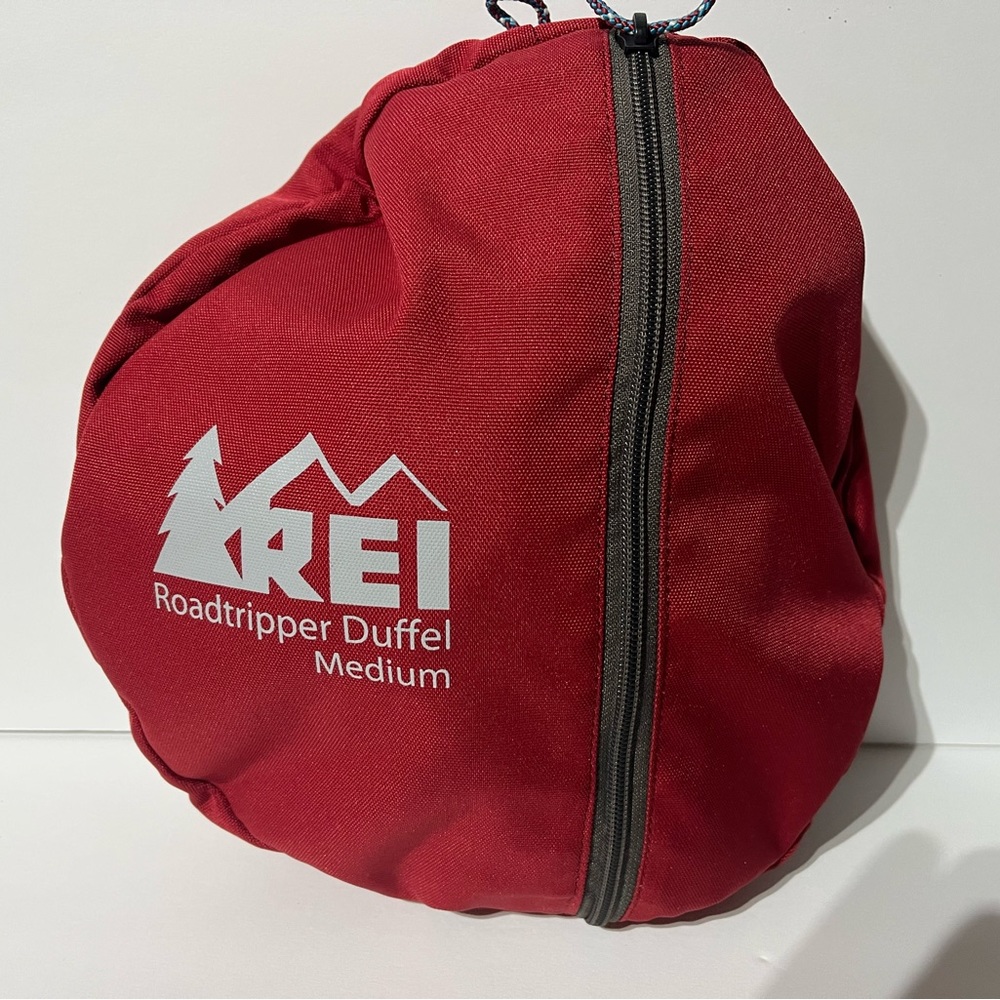 REI ROADTRIPPER Medium DUFFEL PACKABLE SHOULDER BAG